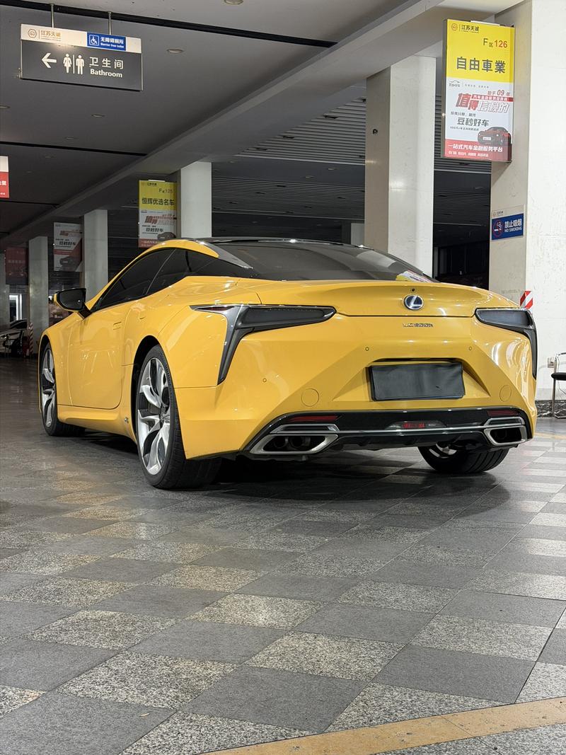 Lexus LC - фото 2