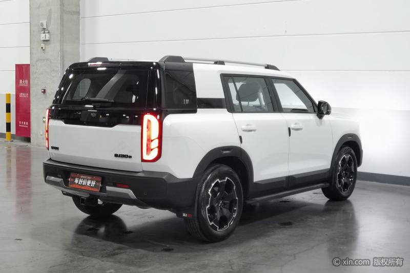 BAIC OFF-ROAD BJ30 - фото 3
