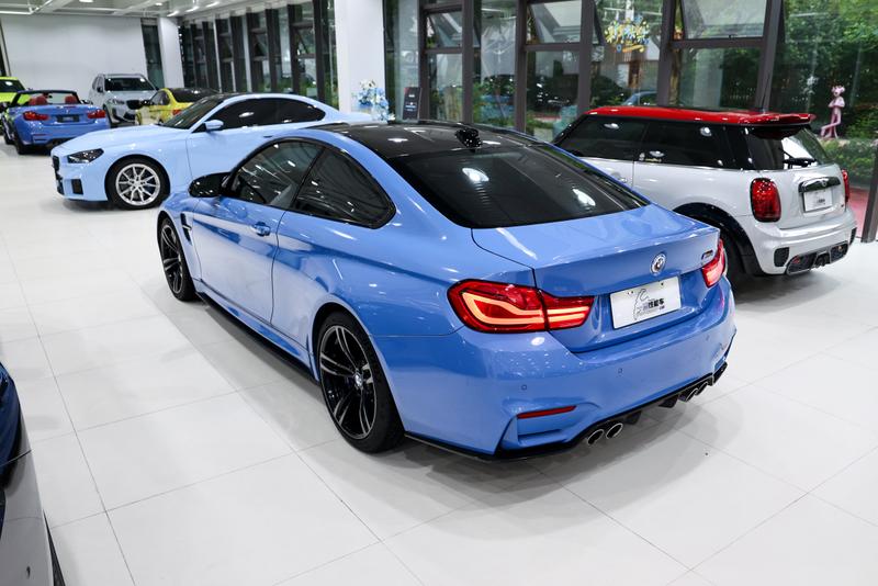 BMW M4 - фото 3