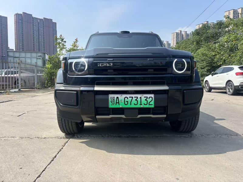 iCAR V27 - фото 1