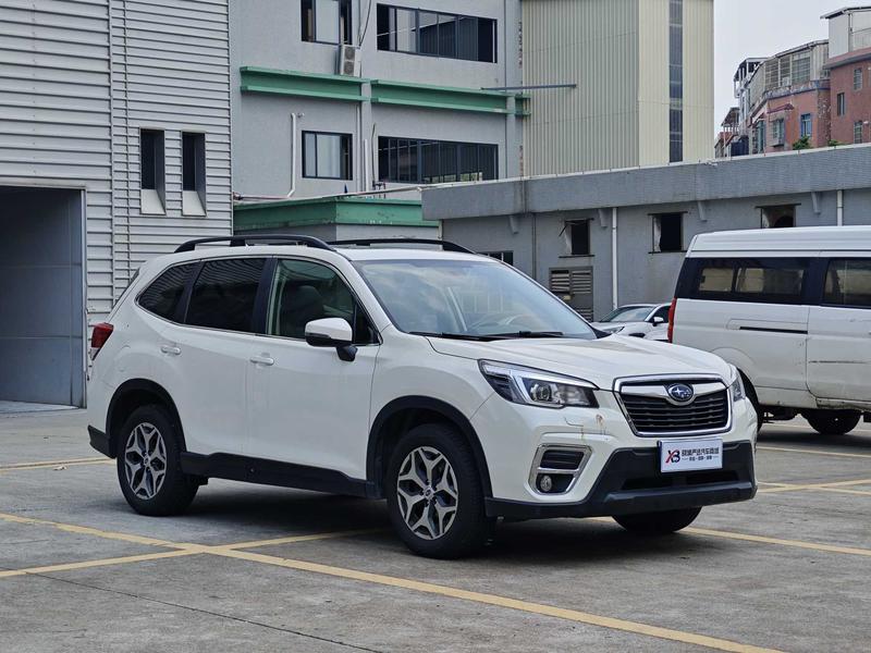 Subaru Forester - фото 2