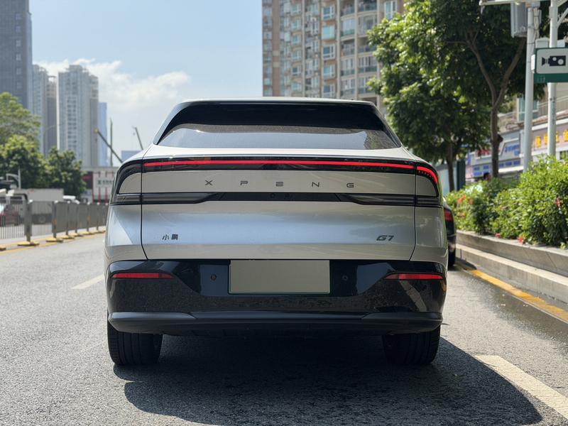 XPeng G7 - фото 4