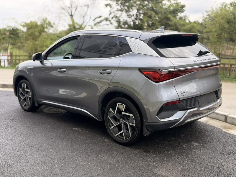 BYD Atto 3 - фото 3