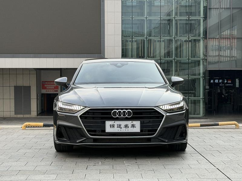Audi A7 - фото 1