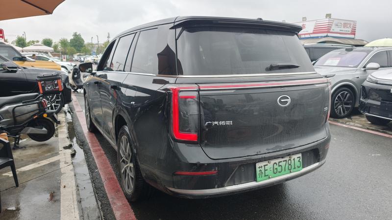 GAC Trumpchi S9 - фото 3