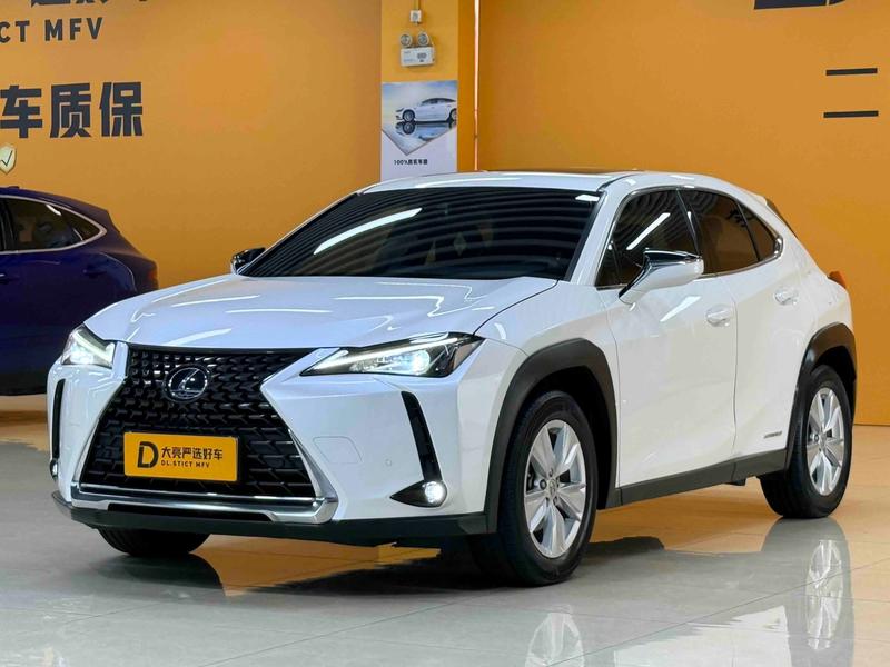 Lexus UX - фото 0