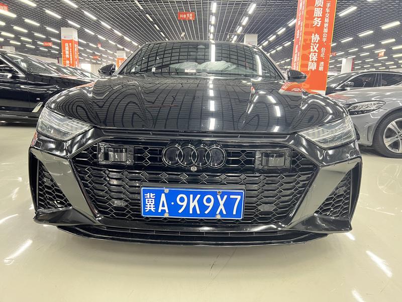 Audi A7 - фото 1