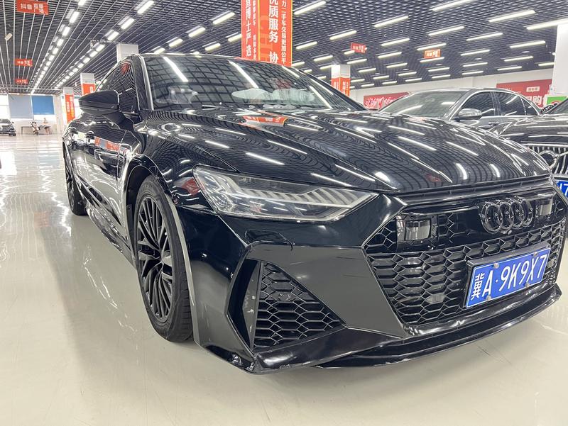 Audi A7 - фото 2