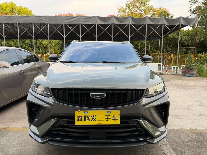 Geely Coolray - фото 1
