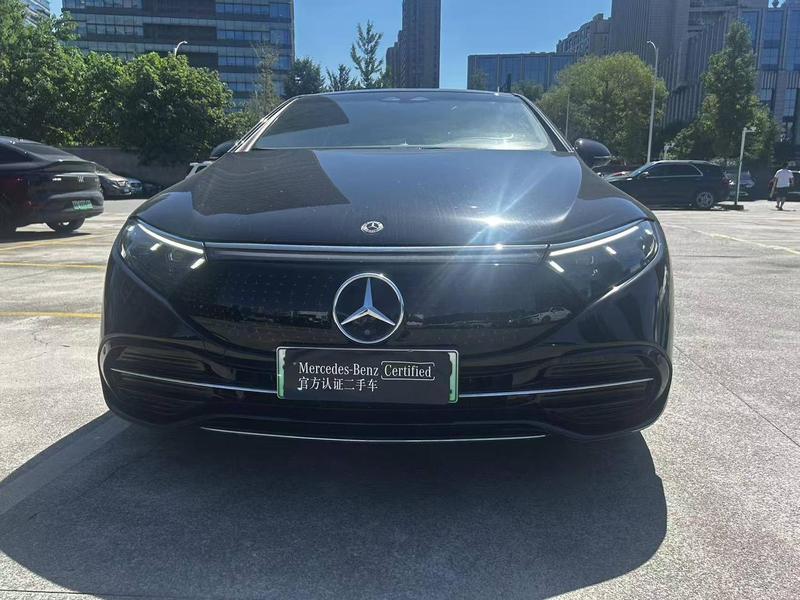 Mercedes-Benz EQS - фото 1