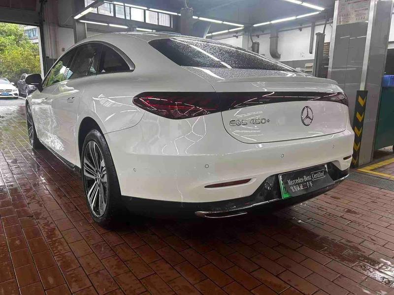 Mercedes-Benz EQS - фото 3