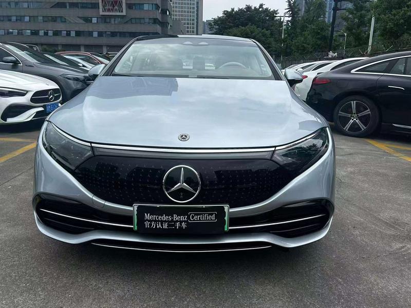 Mercedes-Benz EQS - фото 1