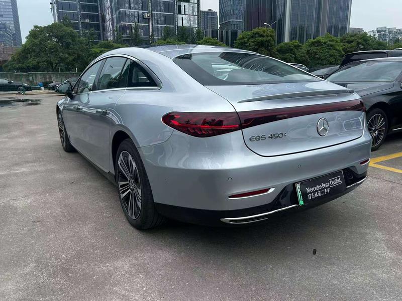 Mercedes-Benz EQS - фото 3