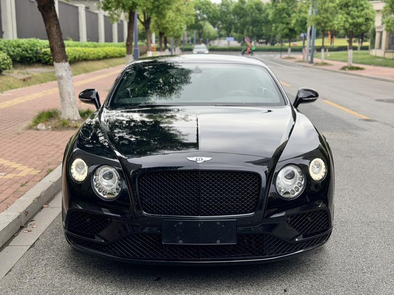 Bentley Continental - фото 1