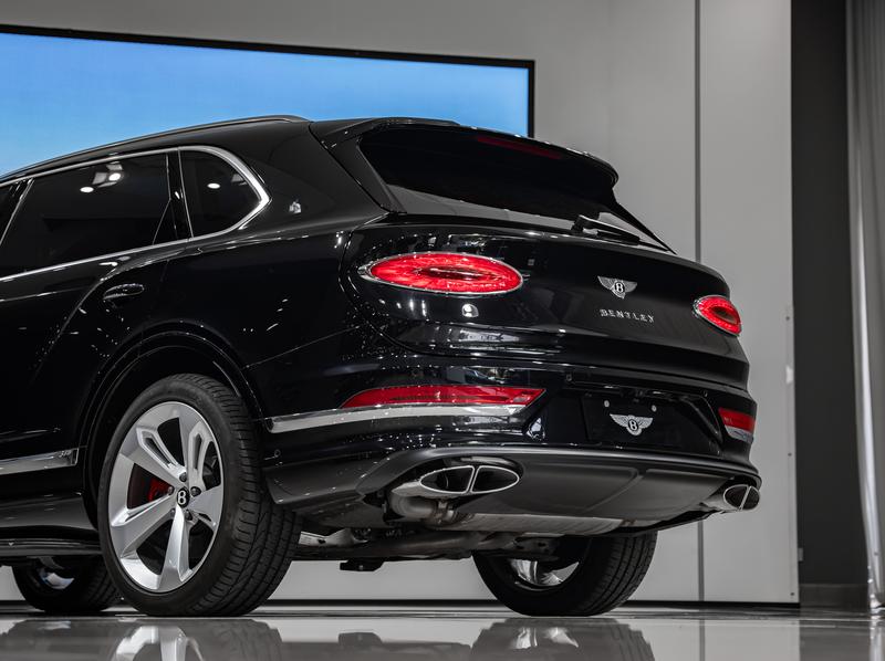 Bentley Bentayga - фото 3