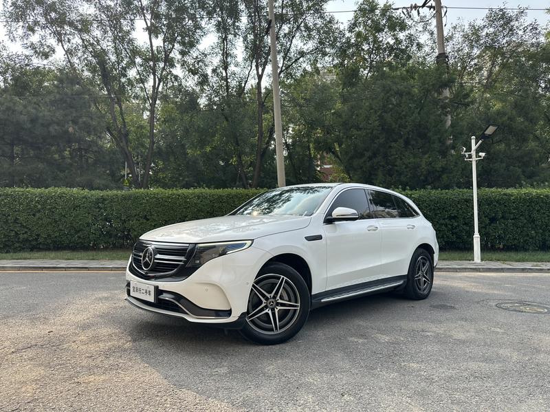 Mercedes-Benz EQC - фото 0