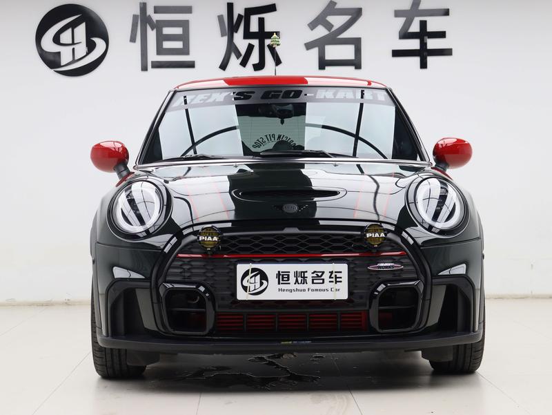 MINI JCW - фото 1