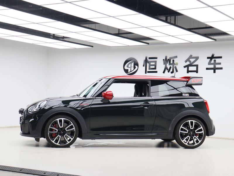 MINI JCW - фото 2