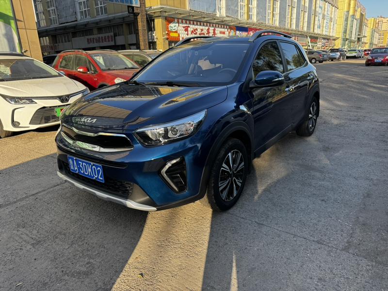 Kia Pegas - фото 0