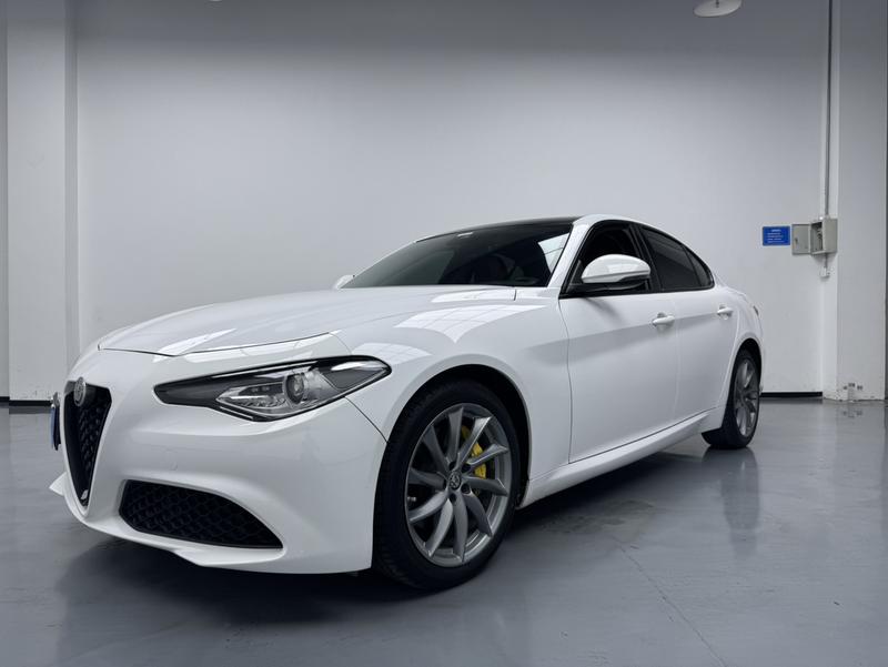 Alfa Romeo Giulia - фото 0