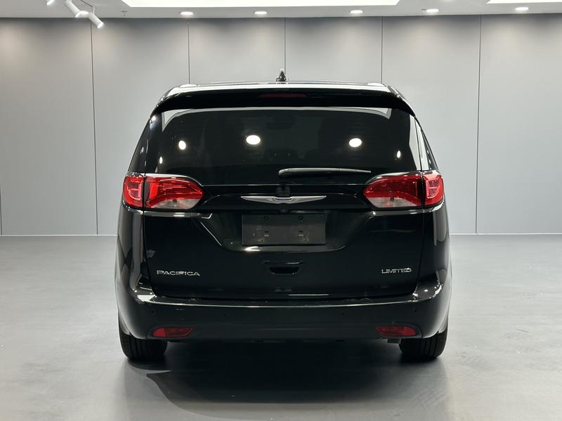 Chrysler Grand Voyager (Import) - фото 4