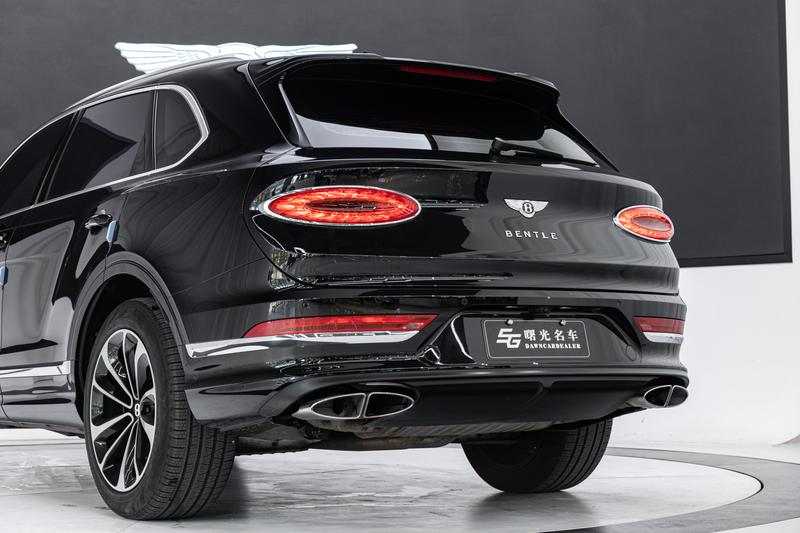 Bentley Bentayga - фото 3
