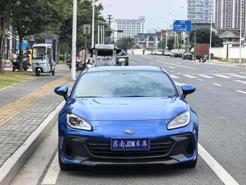 Subaru BRZ - фото 1