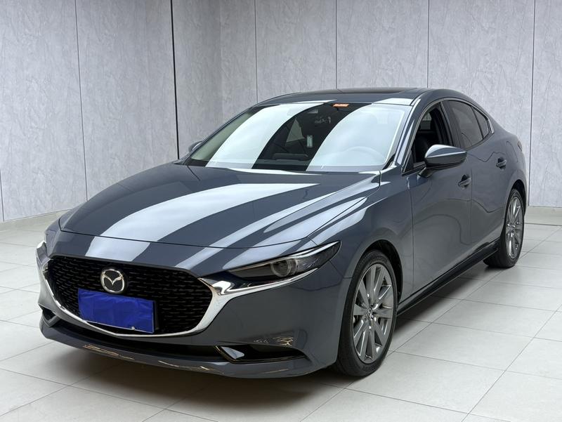 Mazda 3 - фото 0