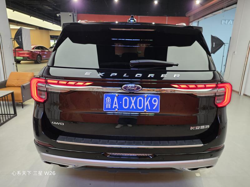 Ford Explorer - фото 4