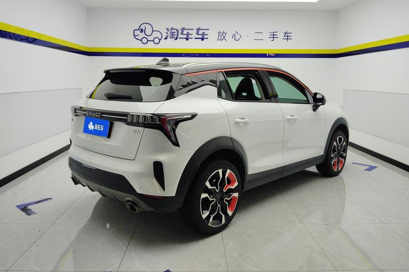 Lynk & Co 06 - фото 2
