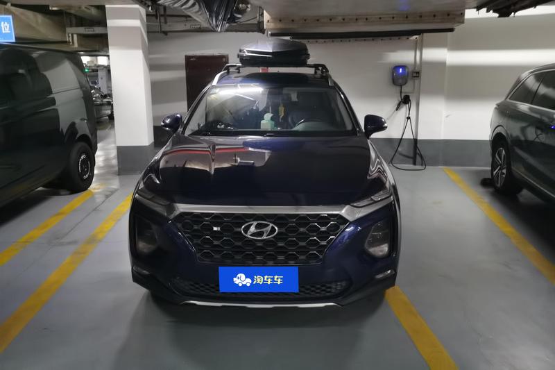 Hyundai Santa Fe - фото 1