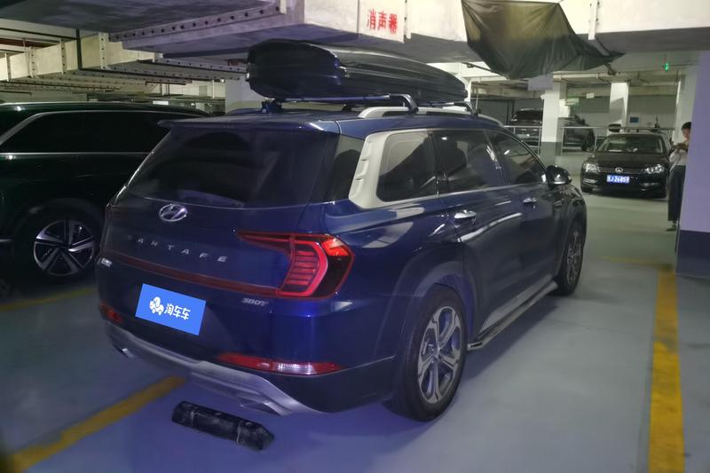 Hyundai Santa Fe - фото 2