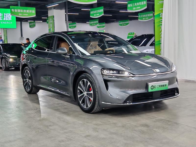 Luxeed R7 - фото 2