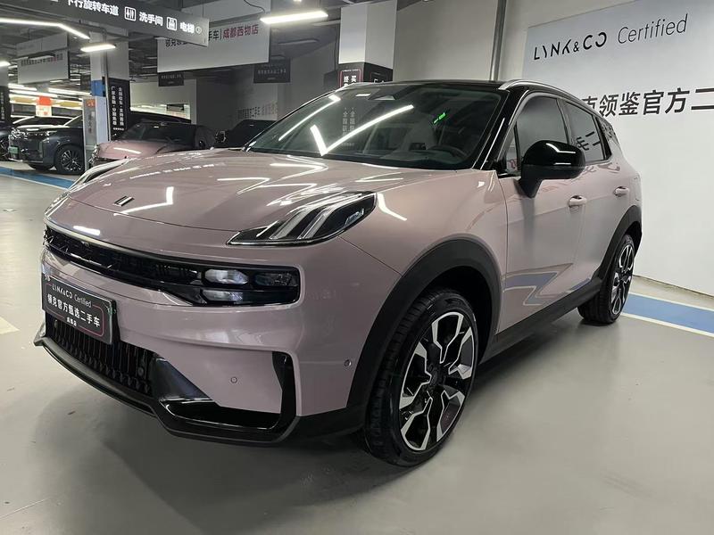 Lynk & Co 06 - фото 0