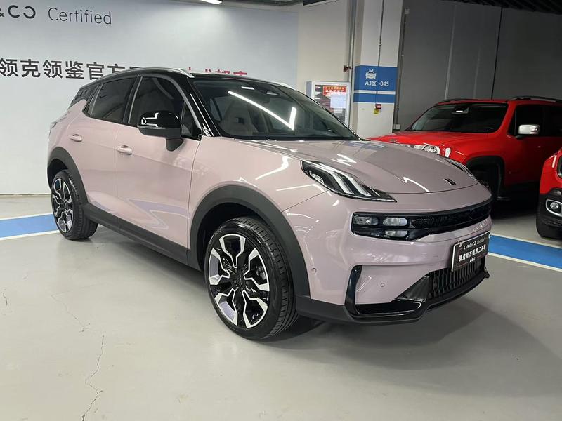 Lynk & Co 06 - фото 2