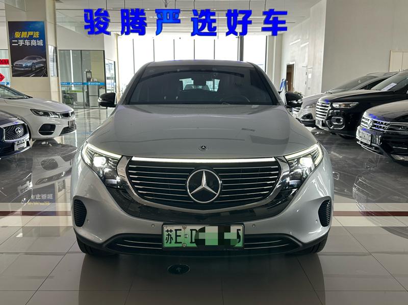 Mercedes-Benz EQC - фото 1