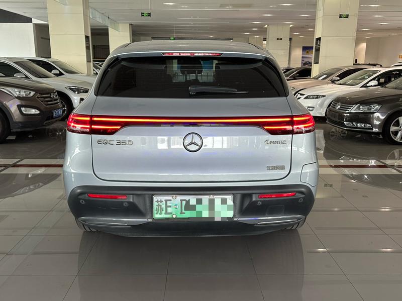 Mercedes-Benz EQC - фото 4