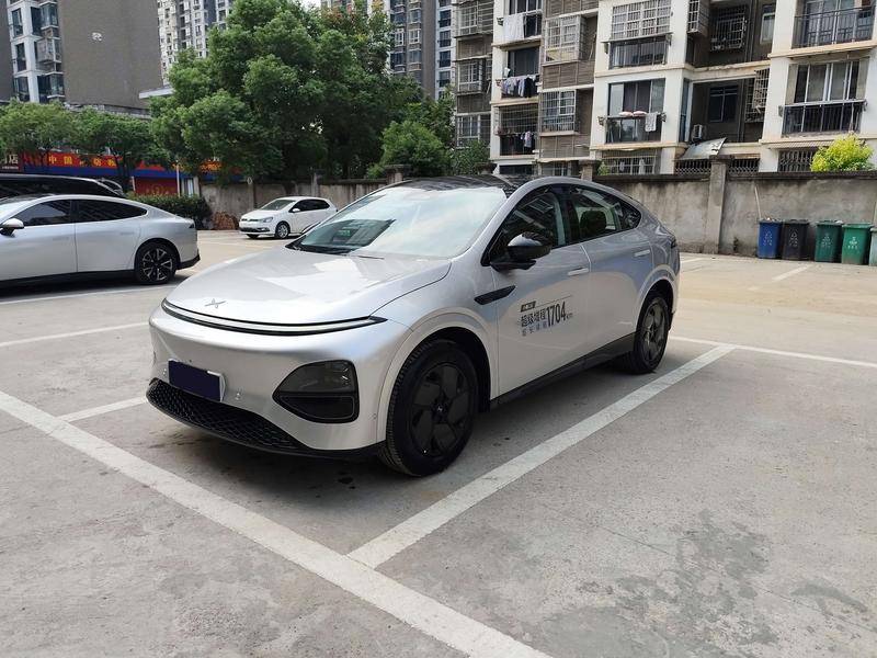 XPeng G6 - фото 0