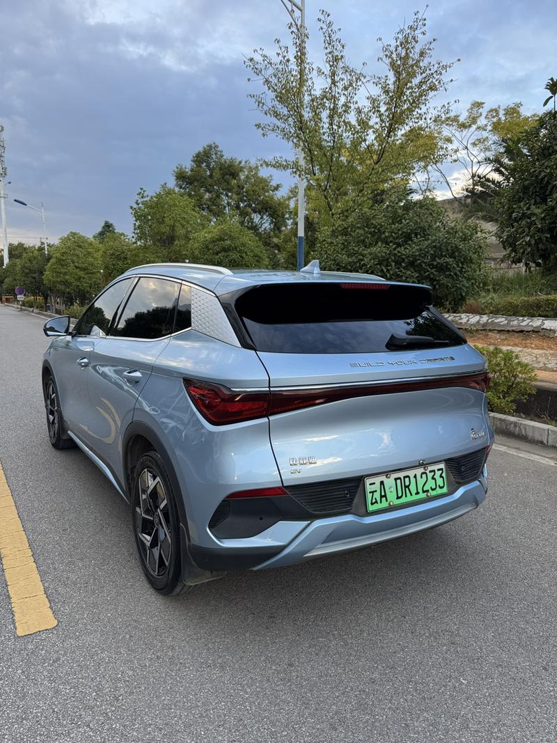 BYD Atto 3 - фото 3