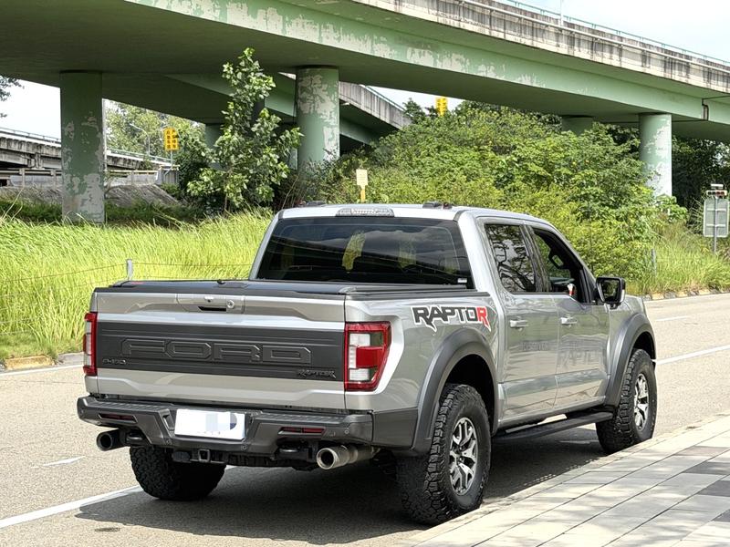 Ford F-150 Raptor - фото 4