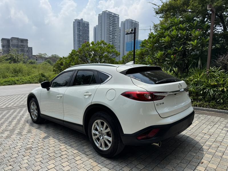 Mazda CX-4 - фото 4
