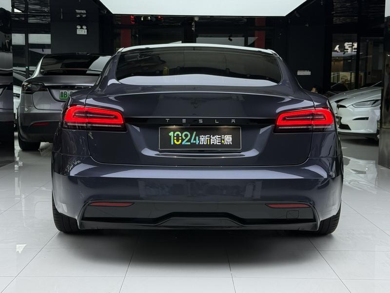 Tesla Model S - фото 4