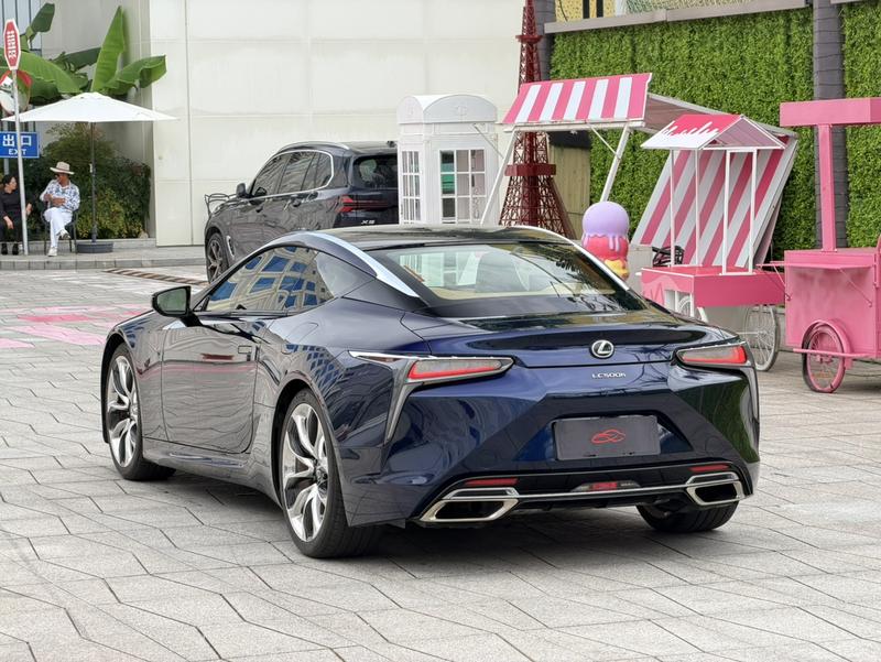 Lexus LC - фото 4