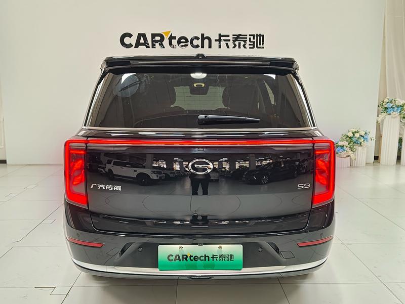 GAC Trumpchi S9 - фото 4