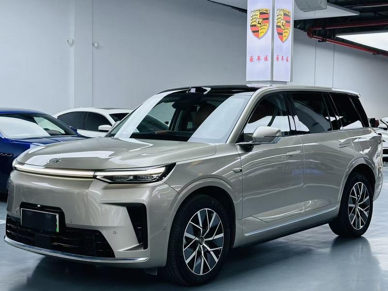 GAC Trumpchi S9 - фото 0