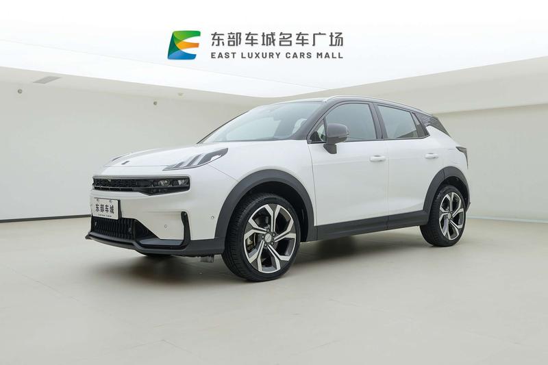 Lynk & Co 06 - фото 0
