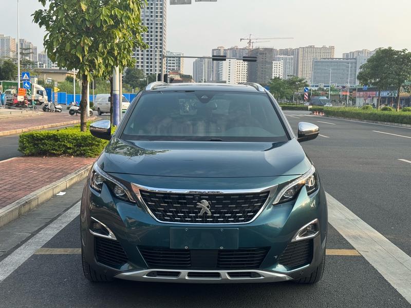Peugeot 5008 - фото 1