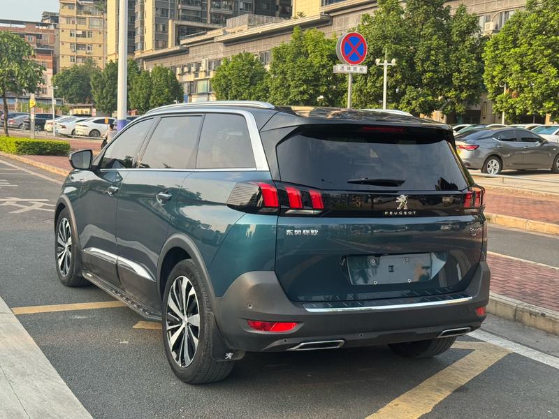Peugeot 5008 - фото 3