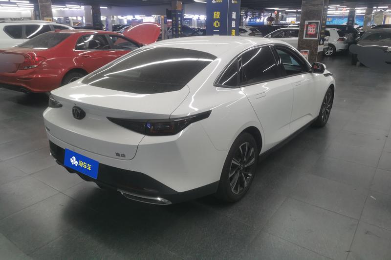 Changan Eado - фото 2