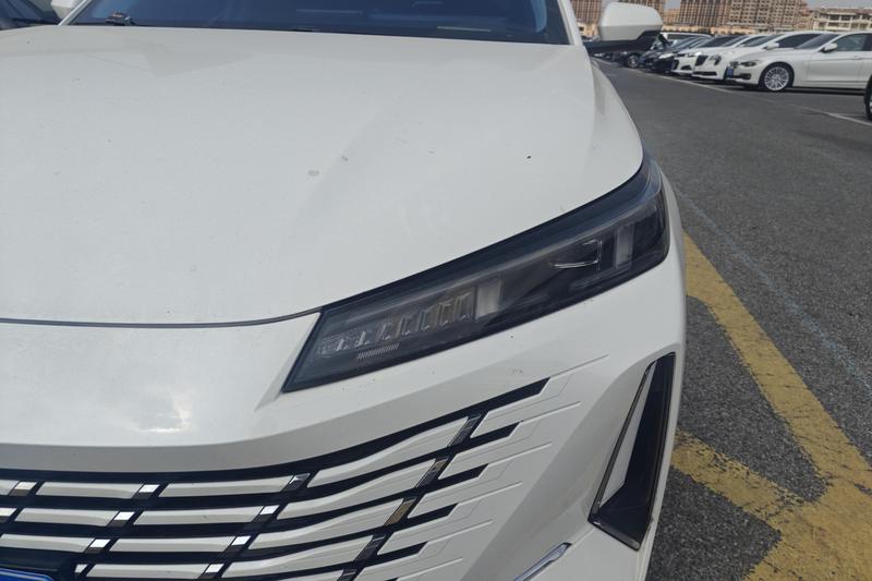 Changan Eado - фото 3
